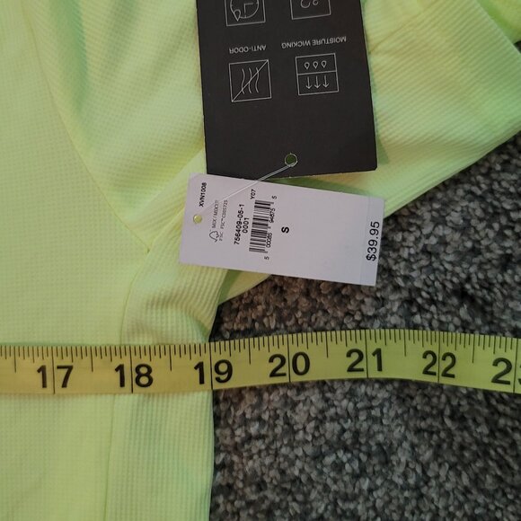 Gap Fit Alluring Yello Train Tee Shirt New with TAG! - Picture 8 of 12